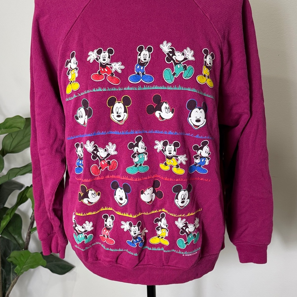 MICKEY UNLIMITED VTG DISNEY JERRY LEIGH Purple Sweatshirt Disney SZ S/M Mickey - Picture 4 of 10